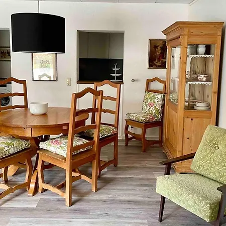 Lägenhet Schoene 2-zi-whg Kueche Bad Terrasse Parken