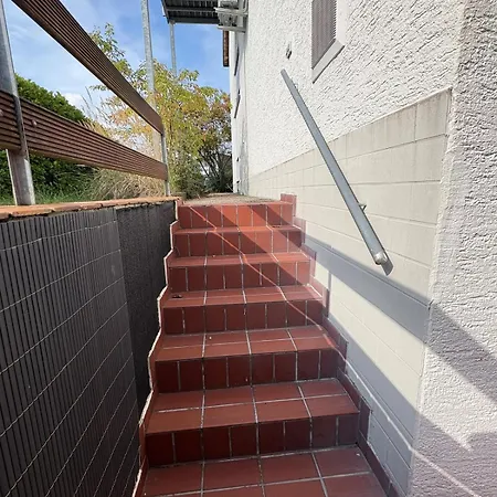 Lägenhet Schoene 2-zi-whg Kueche Bad Terrasse Parken Heusenstamm