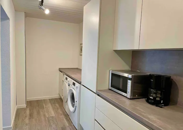 Schoene 2-zi-whg Kueche Bad Terrasse Parken * Heusenstamm