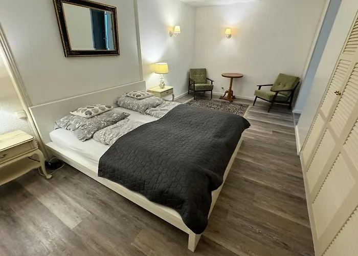 Schoene 2-zi-whg Kueche Bad Terrasse Parken Heusenstamm