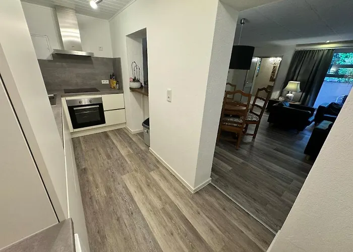 Schoene 2-zi-whg Kueche Bad Terrasse Parken Heusenstamm