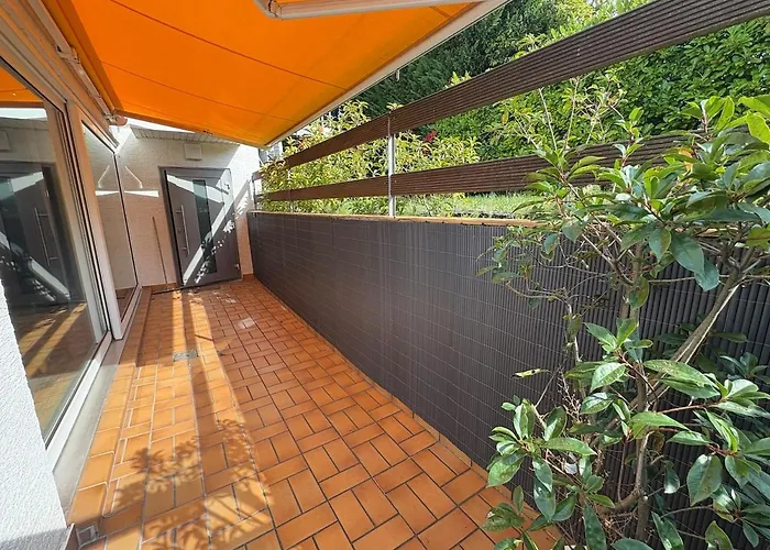 Schoene 2-zi-whg Kueche Bad Terrasse Parken Heusenstamm